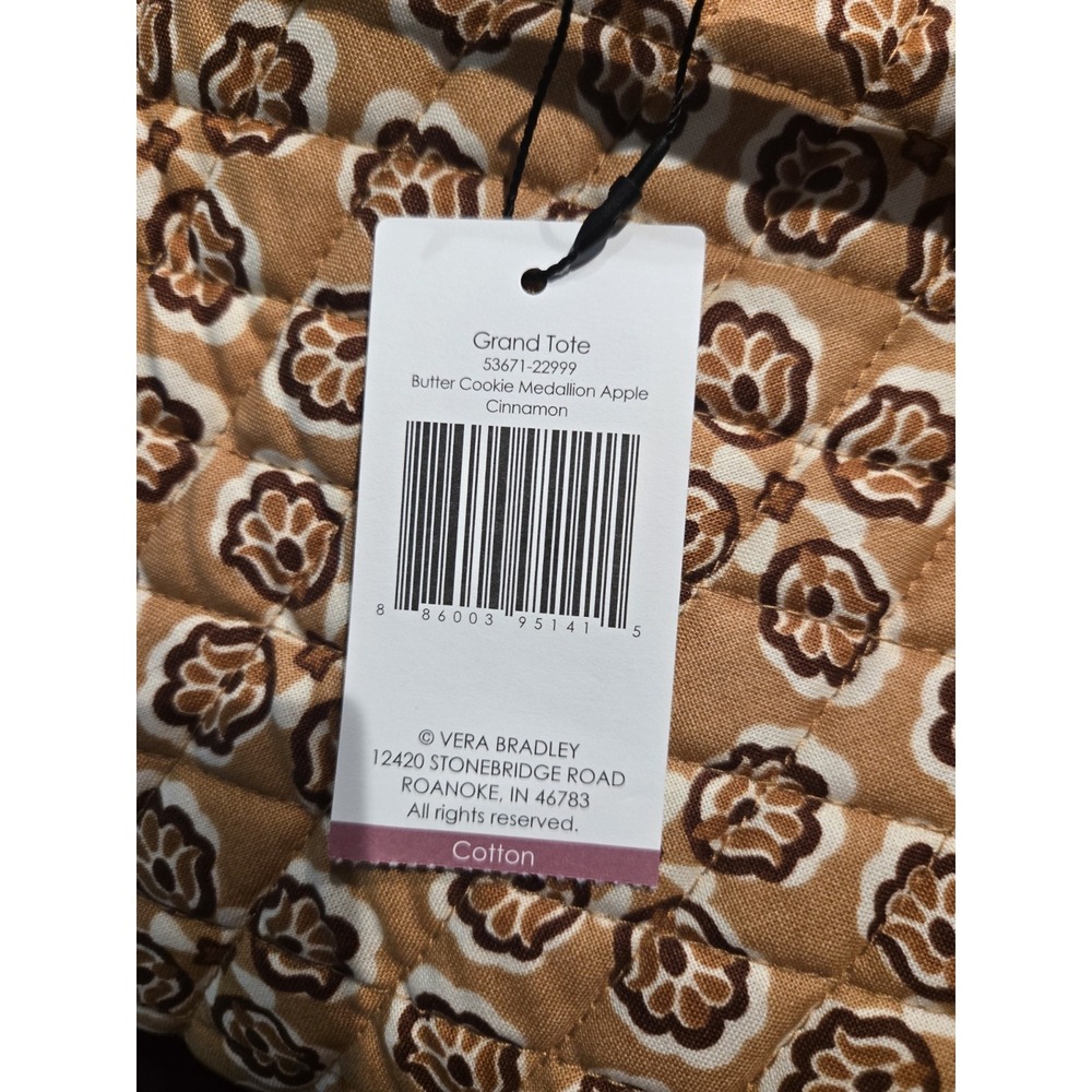 NWT Vera Bradley Grand Tote. Butter Cookie Medallion Apple Cinnamon. - Picture 14 of 14
